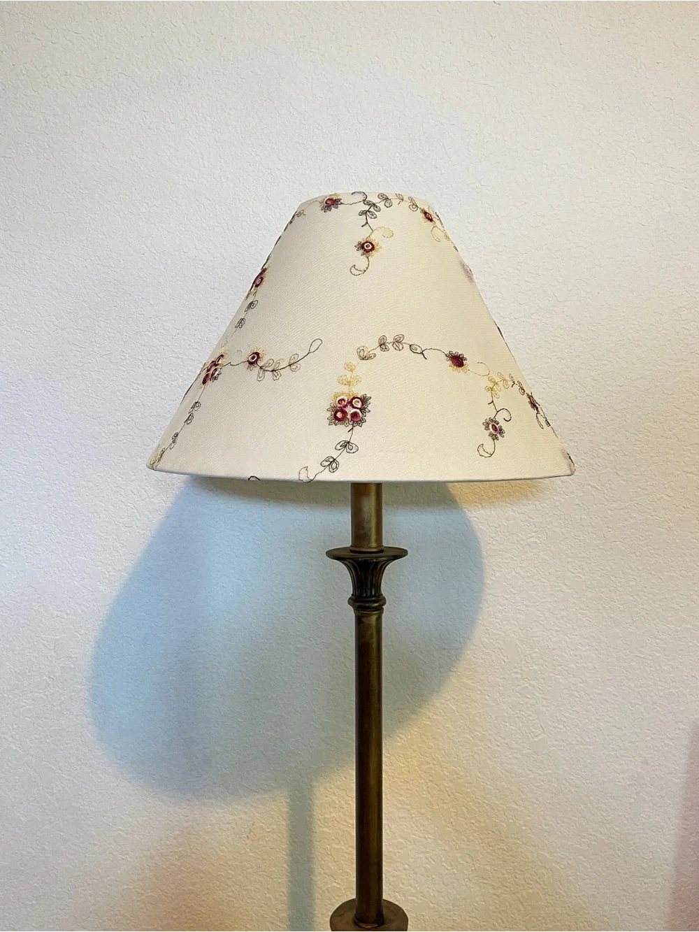 Pair Embroidered Rose Fabric Lamp Shade 10